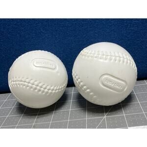 Little Tikes‎ Replacement Plastic Baseballs Toy Balls T-balls 4 Inch Lot of 2